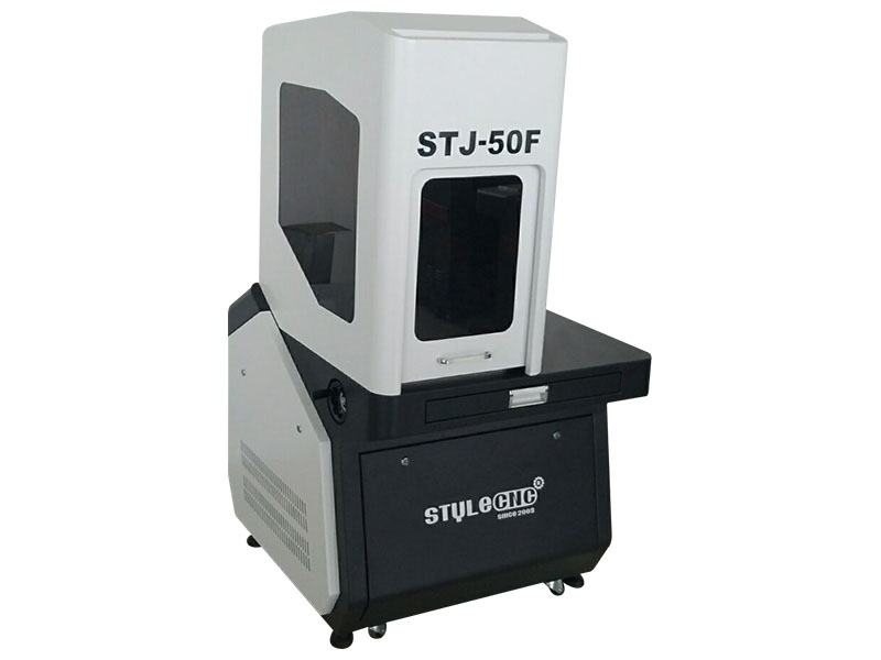 業(yè)余愛(ài)好適用于小型企業(yè)、家庭商店的光纖激光雕刻機(jī)