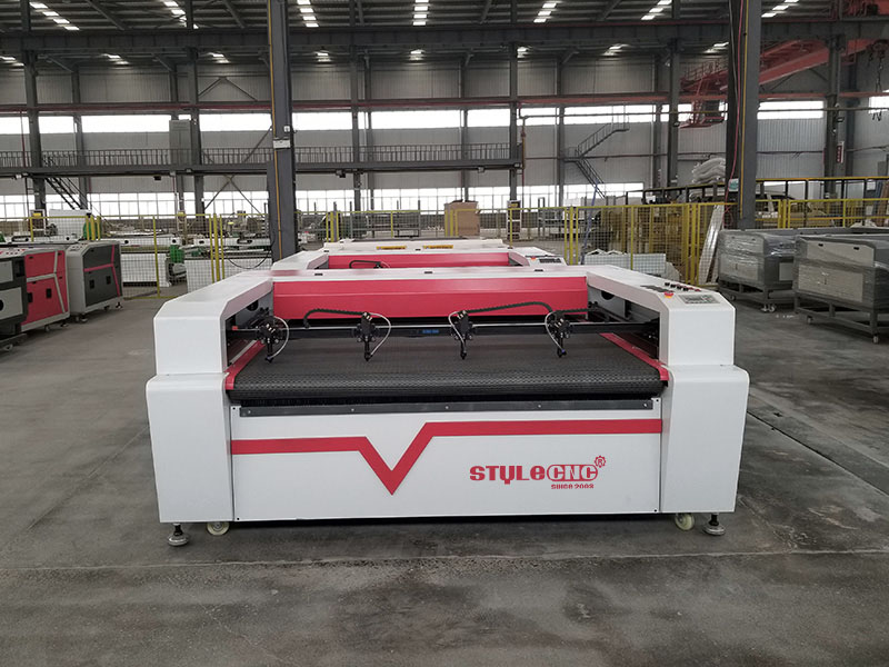 用于貼花和被子套件的平板激光切割機(jī)