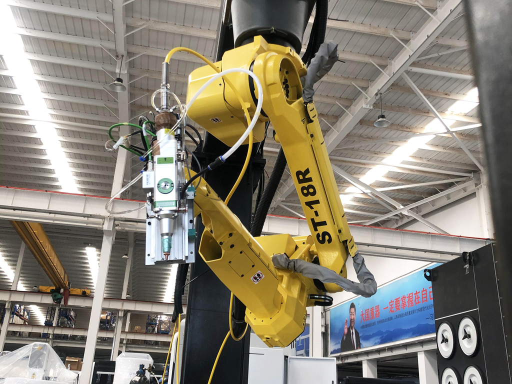 工業(yè)級(jí)3D金屬機(jī)器人光纖激光切割機(jī)