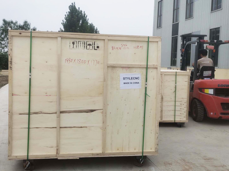 包裝 4x4數控雕刻機