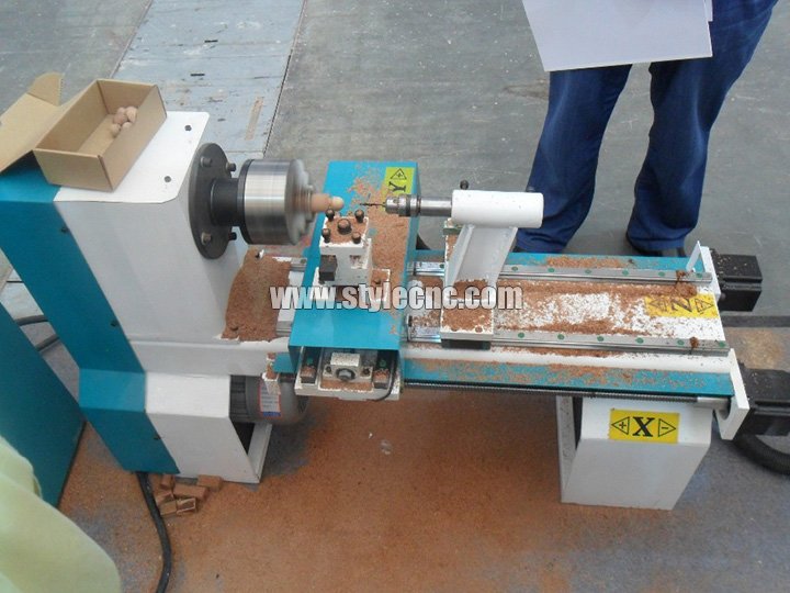 臺式木工車床 臺式木工車床