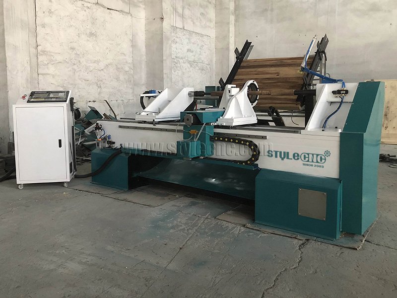 自進給數控木工車床