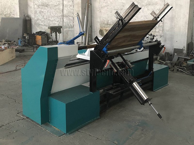 自進給數控木工車床