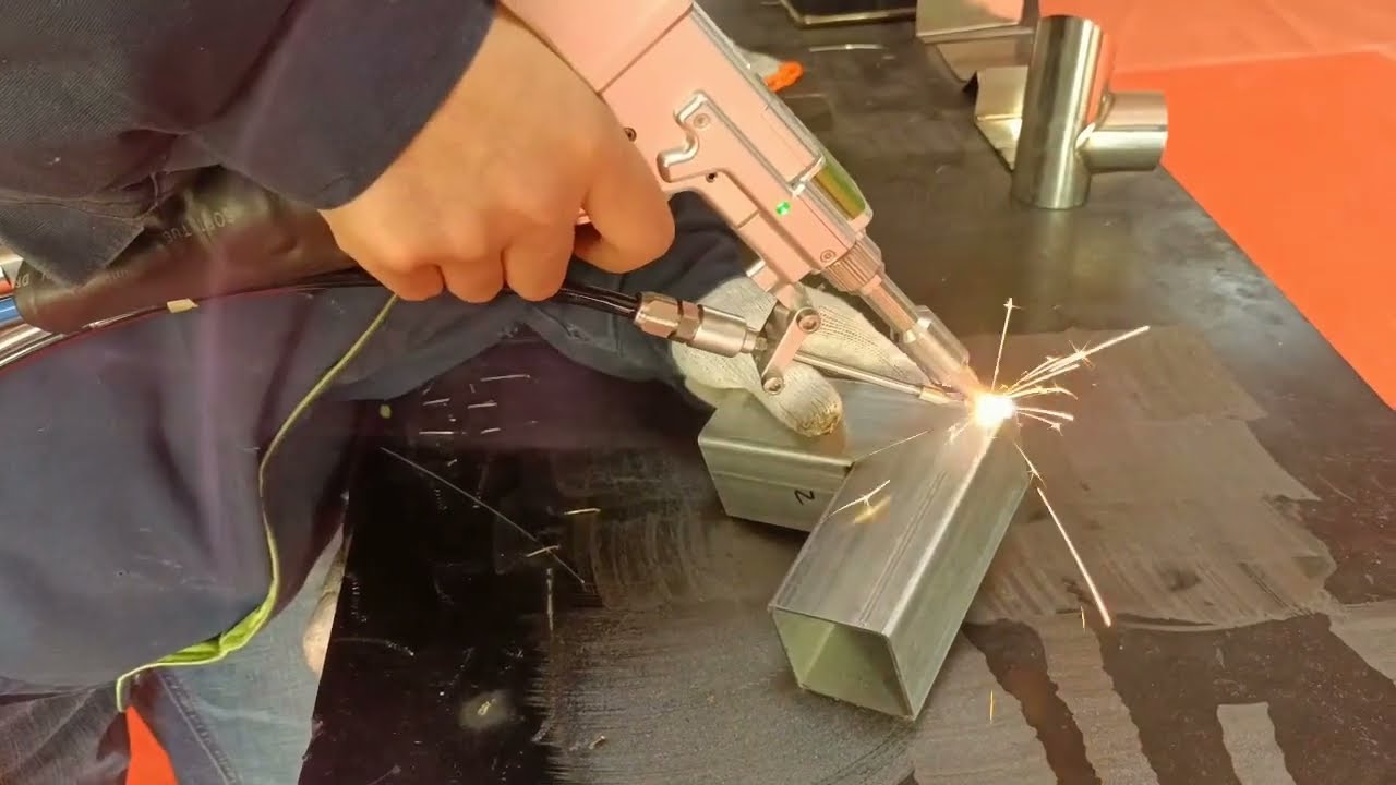 激光焊接的優(yōu)勢(shì)與局限性：強(qiáng)度高嗎