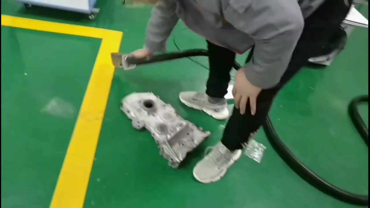 精密激光清洗機：工業(yè)清洗領域的顛覆者